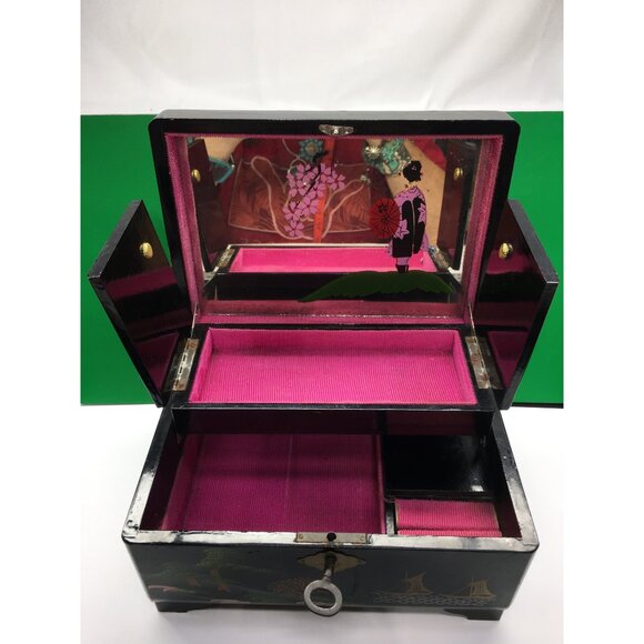 Vintage Japanese Lacquered Music Jewelry Box with Key Black 1950s - Sound Works - Picture 9 of 16